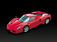 Enzo Enzo