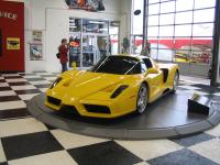 Enzo Enzo